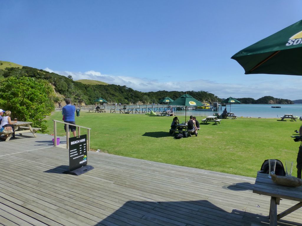 The renowned 'Hole in the Rock' cruise aboard Fullers.  Urupukapuka Island, Bay of Islands.