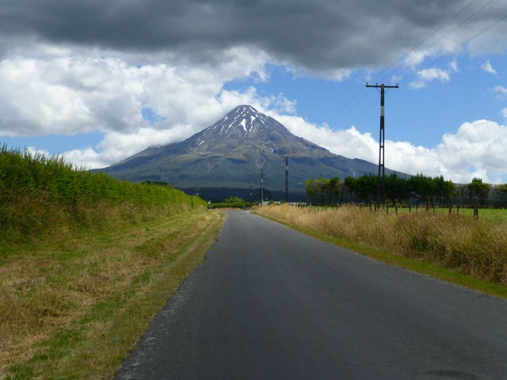 A drive along Durham Road (the origin of many who carry the Dodunski name).