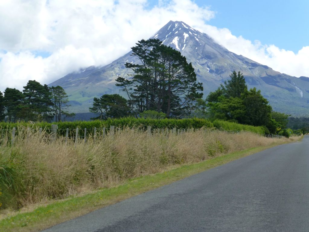 A drive along Durham Road (the origin of many who carry the Dodunski name).