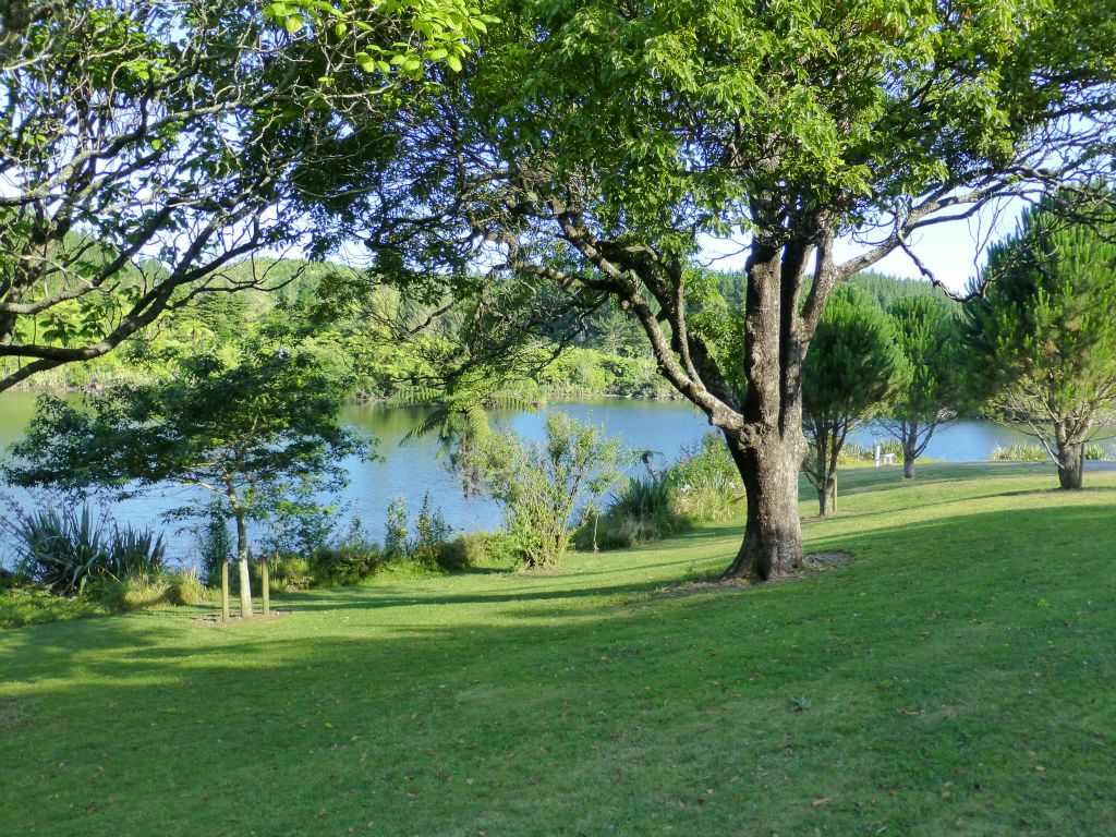 Lake Mangamahoe.